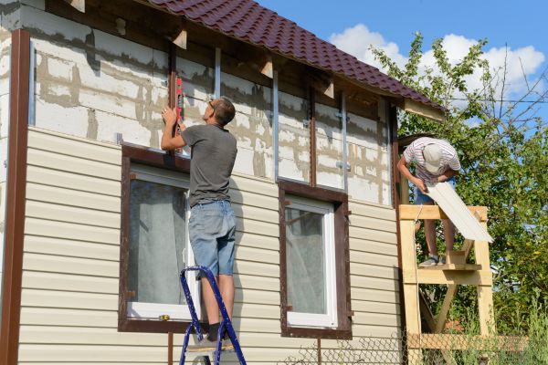 Cost of Handyman Siding Repair in Norwalk